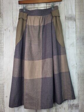Vintage Wool Brown Plaid A-Line Skirt With Pockets. Made In Spain.